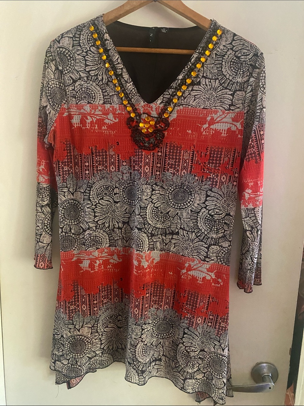 Beaded V-Neck Floral Stripe Tunic Top - Red & Black
